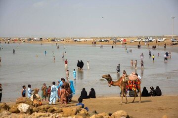 ورود بیش از ۲۵۰ هزار مسافر و گردشگر نوروزی به سیستان و بلوچستان