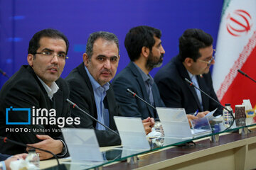President Pezeshkian visits IRNA
