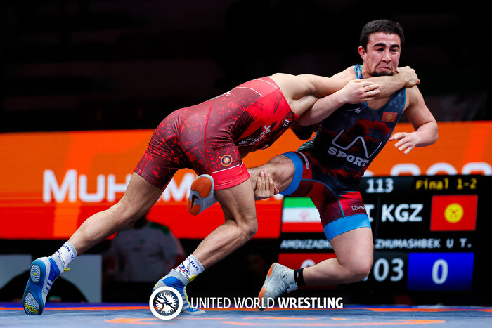 رحمان در دام زشت و زیبای کشتی