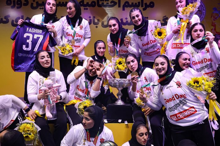 چمران لارستان، چگونه در لیگ برتر هندبال بانوان ایران هت تریک قهرمانی کرد+فیلم