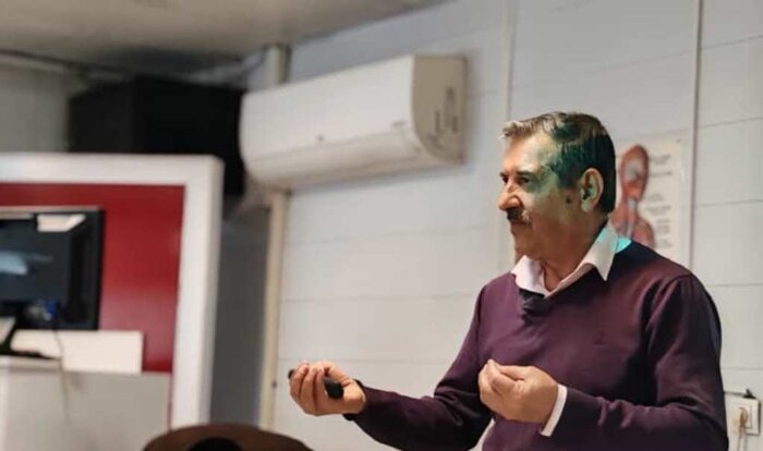 استاد دانشگاه: چالش کمآبی در ماه رمضان، توصیههای تغذیهای برای ورزشکاران 1 استاد دانشگاه: چالش کمآبی در ماه رمضان، توصیههای تغذیهای برای ورزشکاران