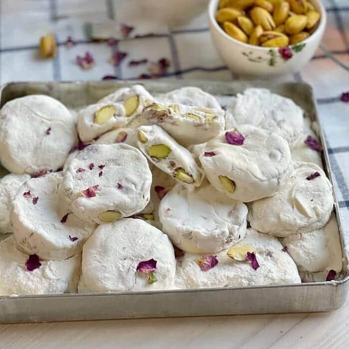 طرز تهیه گز آردی اصفهان به روش بازاری