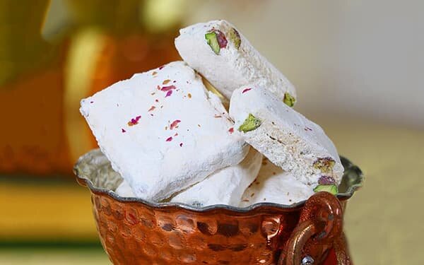 طرز تهیه گز آردی اصفهان به روش بازاری