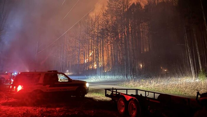 آتش‌سوزی در ایالت کارولینای آمریکا؛ دستور تخلیه صادر شد