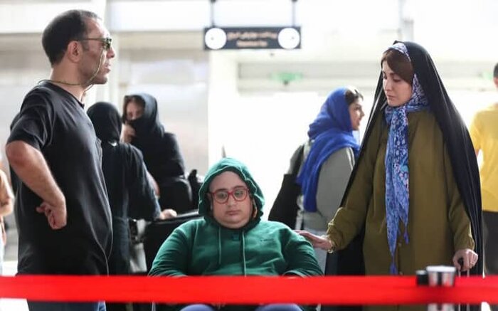 عروسک‌فروشِ میدان انقلاب که بازیگر مهران مدیری شد/ مادر رضا عطاران شدم