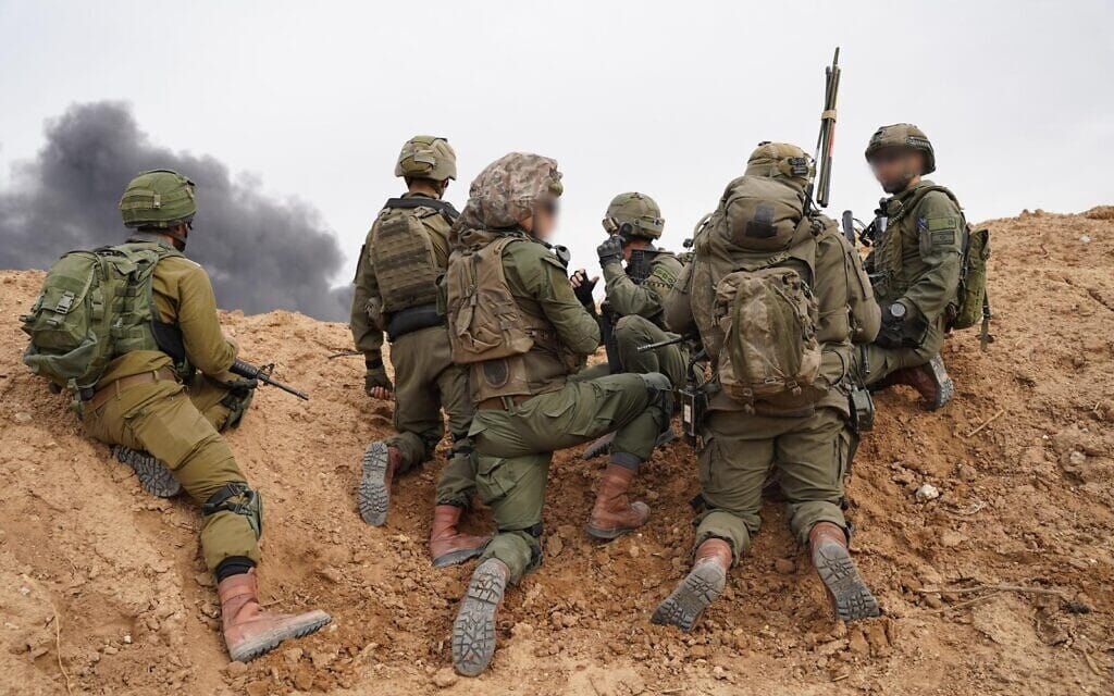 رویترز: اسرائیل از غیرنظامیان فلسطینی به عنوان سپر انسانی استفاده کرد