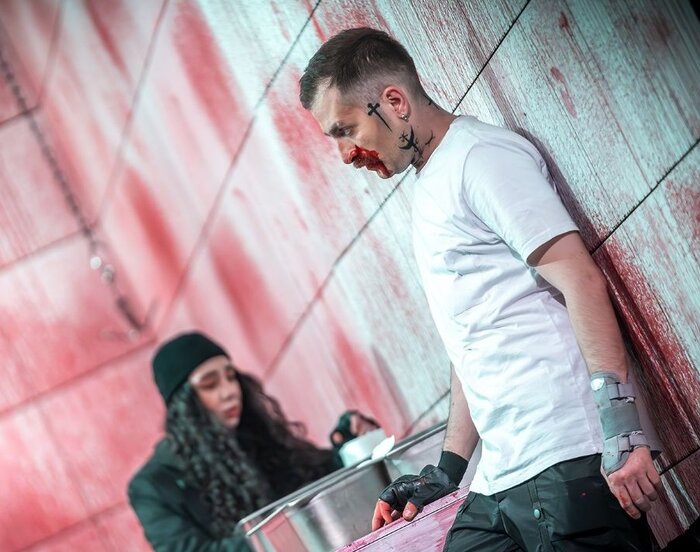 اشکان دلاوری: قیمت بلیت برای گروه تئاتر، ارزان و برای تماشاگر گران است 1 اشکان دلاوری: قیمت بلیت برای گروه تئاتر، ارزان و برای تماشاگر گران است