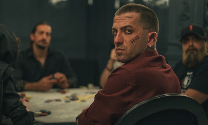 اشکان دلاوری: قیمت بلیت برای گروه تئاتر، ارزان و برای تماشاگر گران است 2 اشکان دلاوری: قیمت بلیت برای گروه تئاتر، ارزان و برای تماشاگر گران است