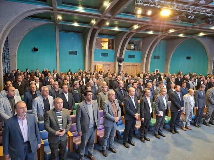 استاندار: توسعه صنایع فناور برای اصفهان یک ضرورت است