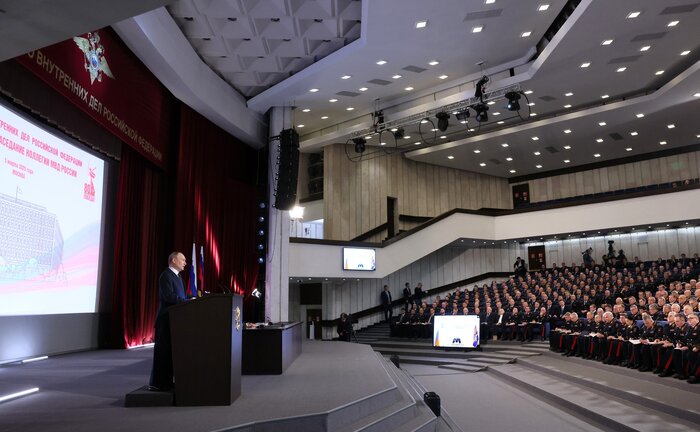 پوتین: هدف ما پیروزی در عملیات ویژه است/ تلفات جادهای در روسیه نصف شد