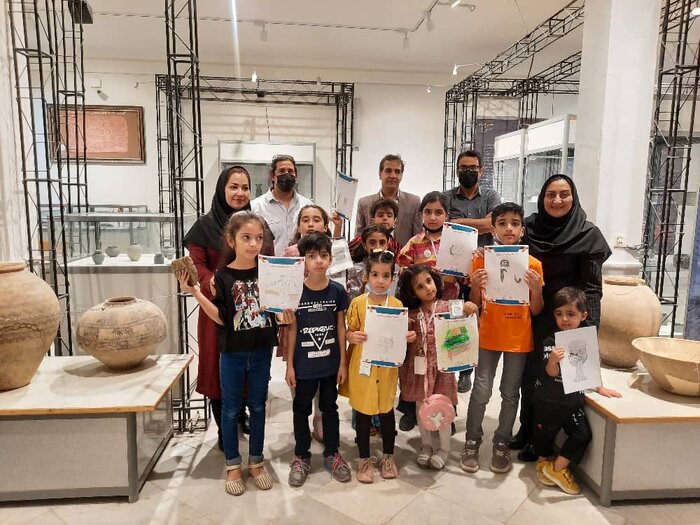 از خاک تا هویت