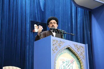 تحقق شعار سال اولویت دستگاه‌های دولتی باشد