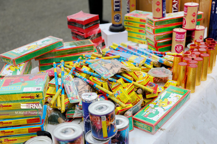 ممنوعیت تبلیغ و فروش مواد محترقه در فضای مجازی