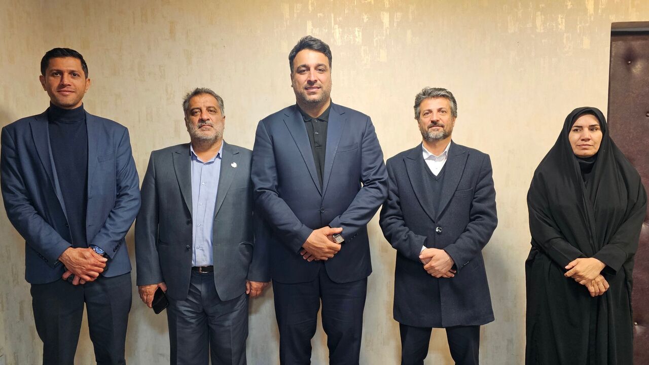 نشست پسندیده و حدادی با هدف کشف استعدادهای دوومیدانی روستاییان و عشایر