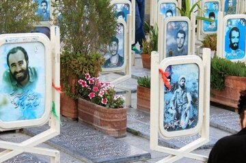 بزرگداشت یاد و نام شهدا تکلیفی بر دوش یکایک دلسوزان کشور است