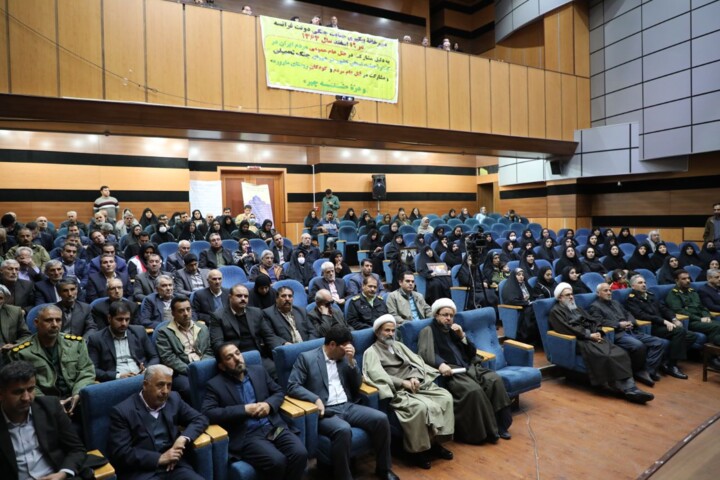 استاندار: روستای ماربره تندیس ایستادگی و مقاومت مردم ایلام است