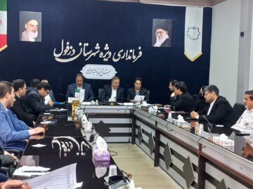 فرماندار: انبارهای کالاهای اساسی دزفول پر است