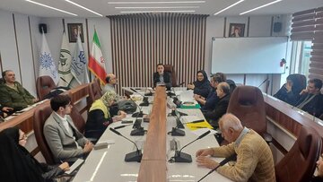 پیوند خرد، عشق و اسطوره در داستان‌های نظامی