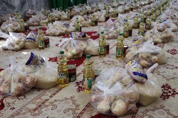 افزون بر چهار هزار بسته معیشتی بین مددجویان کمیته امداد اصفهان توزیع شد