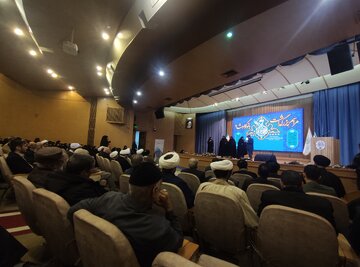 آیت‌الله علم‌الهدی: زنان در طول تاریخ خدمات اثرگذار دینی و جهادی داشته‌اند