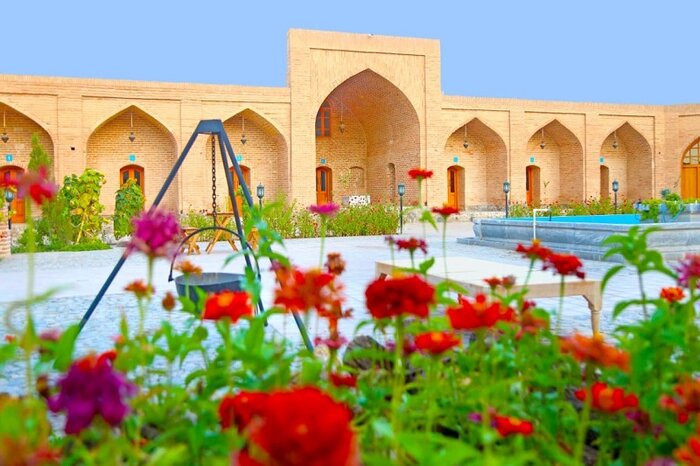 سفر و نوروز در کاروانسراهای تاریخی اصفهان