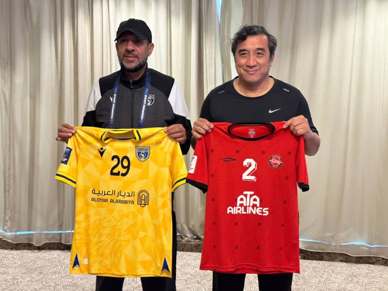 تراکتور با پیراهن قرمز به مصاف التعاون میرود تراکتور با پیراهن قرمز به مصاف التعاون میرود