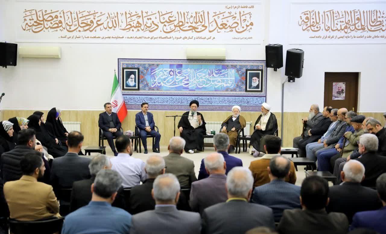 یاک ۴۰ و یاد شهدا؛ از آسمان خدمت تا قلب گلستان