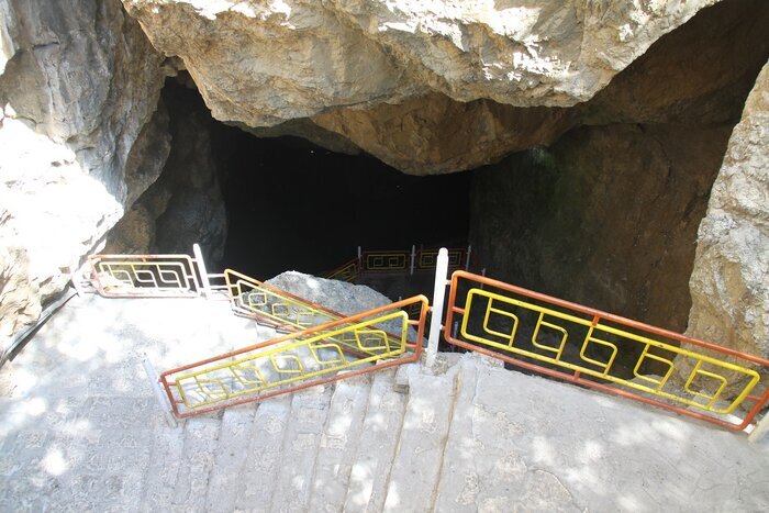 كهف سَهولان المائي العائد لـ 70 مليون سنة؛ لوحة طبيعية مدهشة