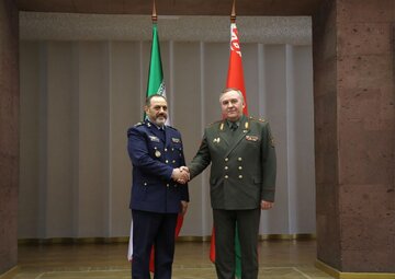 L'Iran et le Belarus signent un document sur le développement de la coopération en matière de défense