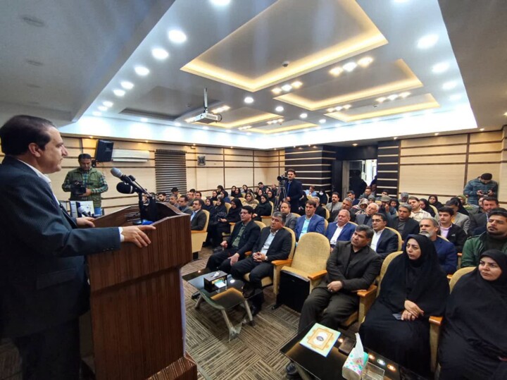 کتاب، پلی به سوی پیشرفت؛ تأکید استاندار ایلام بر احیای فرهنگ کتابخوانی