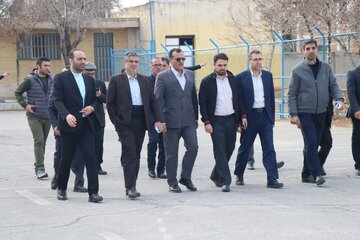 استاندار: شرایط مطلوب برای پرورش استعدادهای ورزشی استان مرکزی فراهم شود