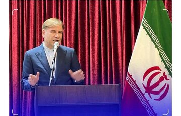 استاندار بوشهر: دولت مسیر خدمت را برای همه دلسوزان مردم گشوده است