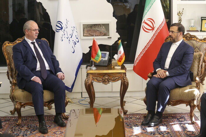 Belarusian ambassador to Tehran lauds strong ties with Iran