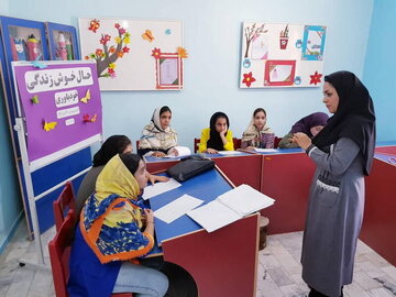 مانا؛ سپری در دست نوجوانان برای مقابله با آسیب‌های اجتماعی