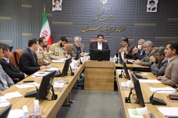 فرمانداران برای اجرای قانون ساماندهی تجارت مرزی اقدام کنند