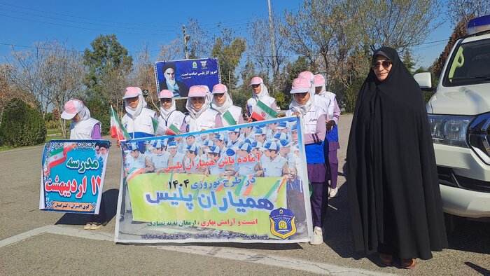 استاندار گلستان تأکید کرد: نوروز ۱۴۰۴ را ایمن و آرام رقم میزنیم