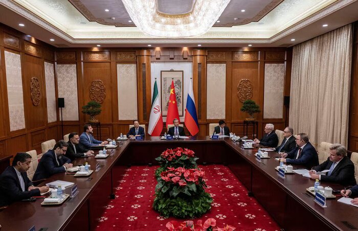 نشست پکن؛ انسجام ایران، چین و روسیه در برابر سرگردانی اروپا و یکه تازی ترامپ