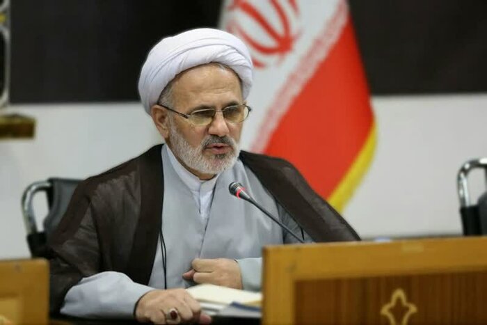 راز و نیاز علی(ع) در دل شب