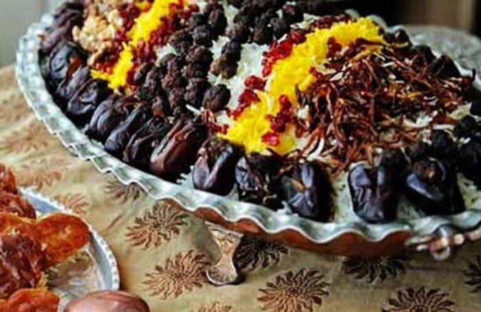 افطار و سحر مقوی با خرما پلو اهوازی (بدون گوشت)