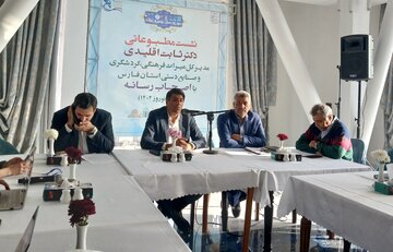 ۱۲۰ هزار گردشگر خارجی به فارس سفر کردند