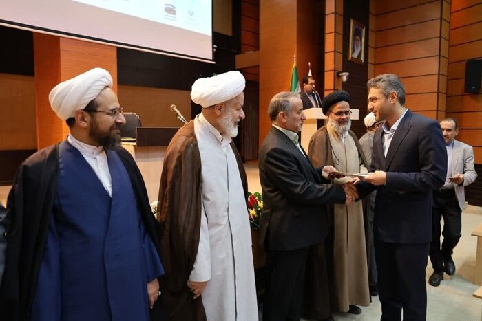 خراسان جنوبی در زمینه ترویج فرهنگ نماز، پیشتاز است