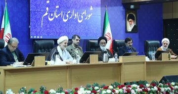 ۷۲ دستگاه اجرایی قم برنامه جامع چهارساله را ارائه دادند 