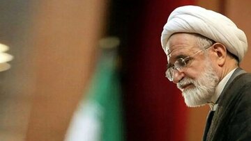 La fin de l’assignation à résidence de Karroubi