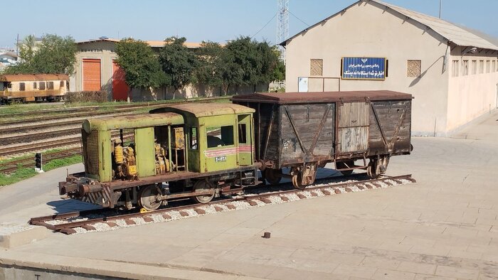 نمایش تاریخ ۸۰ ساله راه آهن زاگرس در موزه ریلی اندیمشک