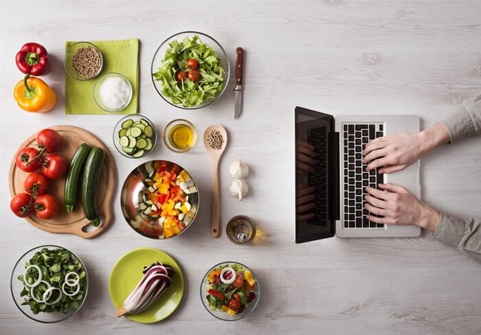 آشپزی آنلاین؛ آیا اشتراکگذاری دستورات همیشه سودمند است؟