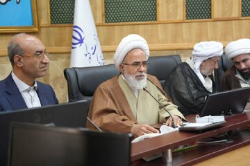 نماینده ولی فقیه: ائمه جمعه استان کرمانشاه از دولت حمایت می‌کنند