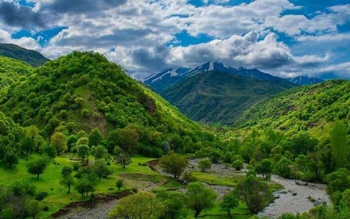 پیرانشهر مقصدی سبز برای حضور گردشگران