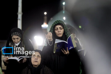 Iran : veillée de la 19ᵉ nuit du Ramadan au sanctuaire de l'Imam Reza (P) à Machhad