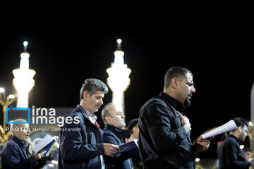 Iran : veillée de la 19ᵉ nuit du Ramadan au sanctuaire de l'Imam Reza (P) à Machhad