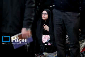 Iran : veillée de la 19ᵉ nuit du Ramadan au sanctuaire de l'Imam Reza (P) à Machhad